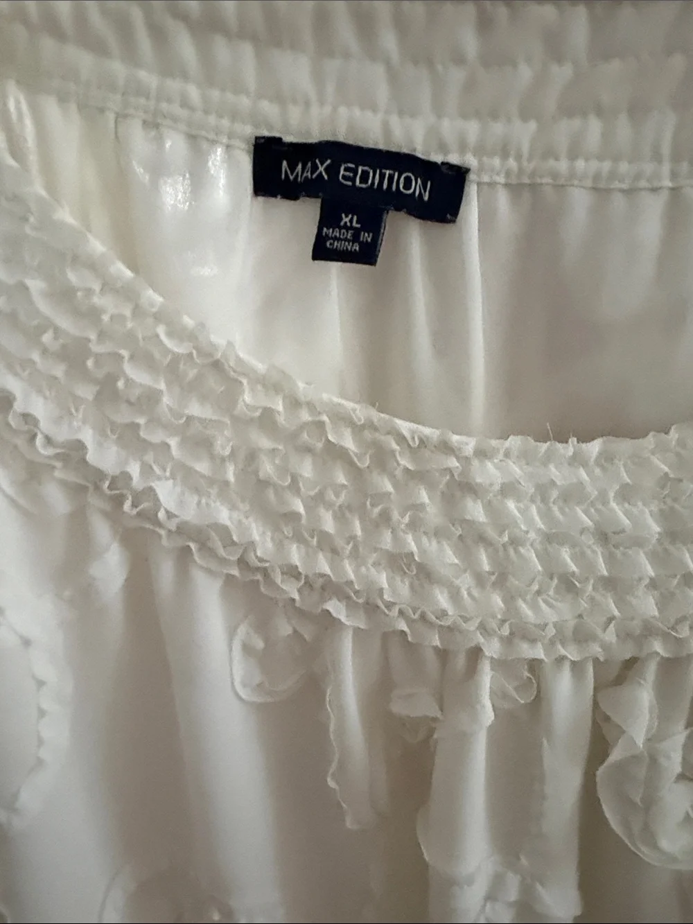 Max Edition White Ruffled Peasant Top - Picture 2 of 4
